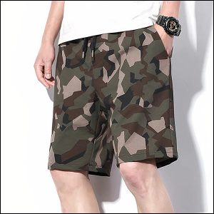 Geometriska kamouflageshorts för män